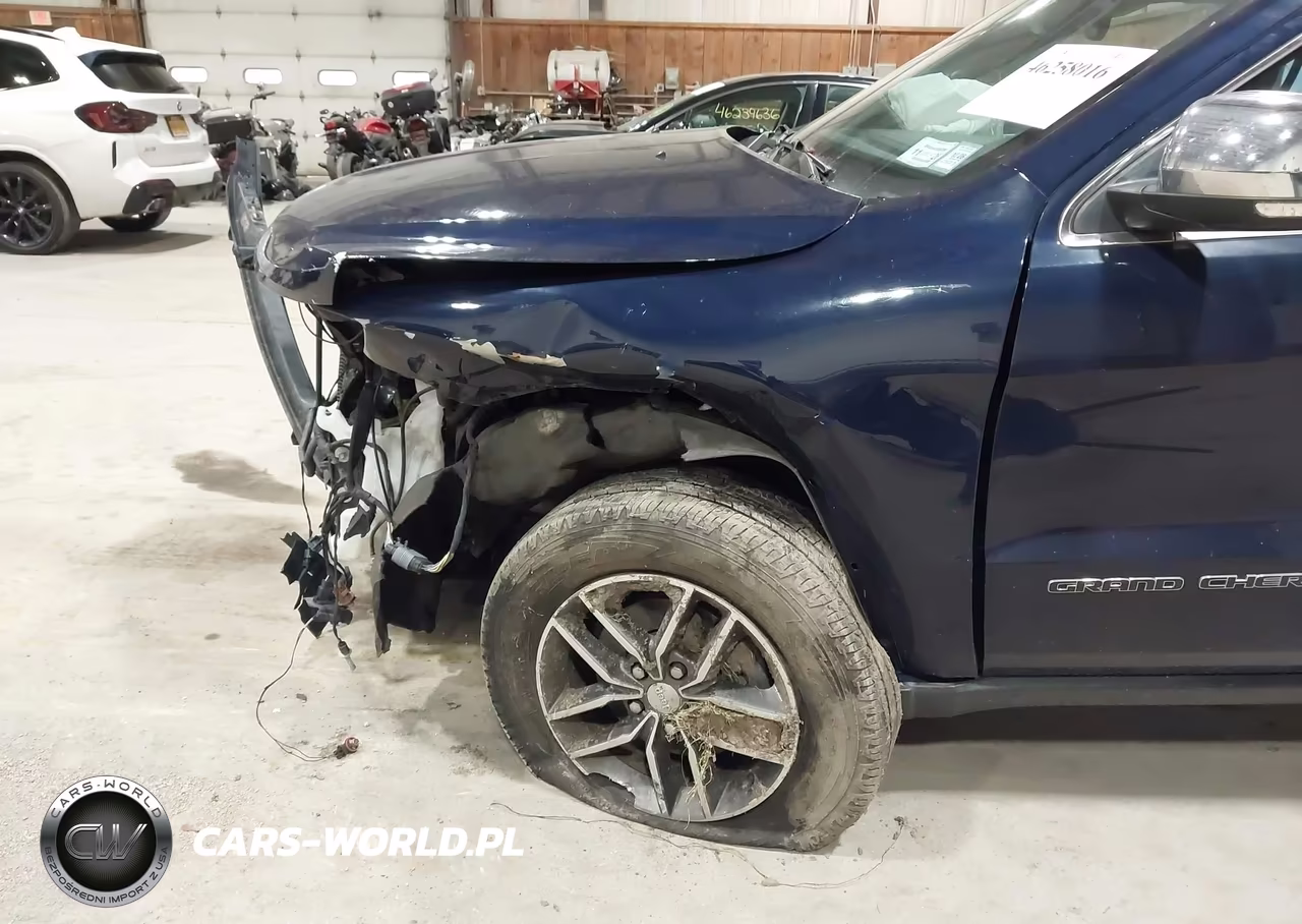2018 Jeep Grand Cherokee Limited 4X4 VIN:1C4RJFBG6JC173488 - 18
