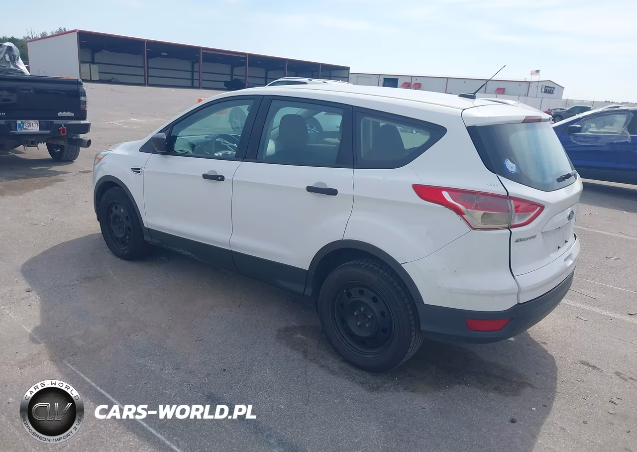 2016 Ford Escape S VIN:1FMCU0F74GUB13261 - 3