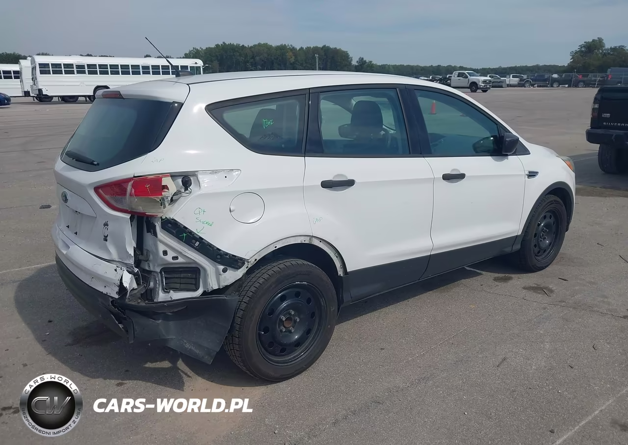 2016 Ford Escape S VIN:1FMCU0F74GUB13261 - 4