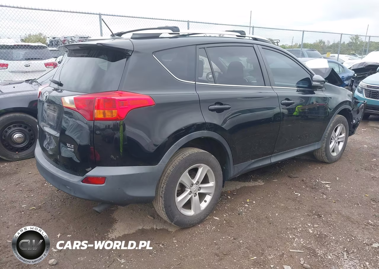 2014 Toyota Rav4 Xle VIN:2T3RFREV7EW129550 - 4