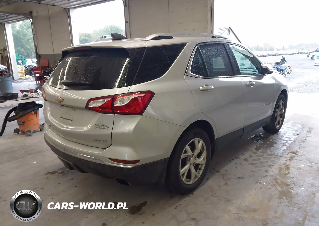 2020 Chevrolet Equinox Awd Lt 2.0L Turbo VIN:3GNAXVEX0LL104702 - 4