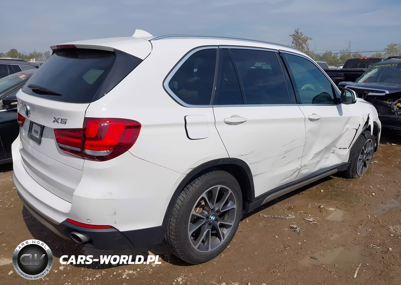 2017 BMW X5 xDrive35I VIN:5UXKR0C59H0U53520 - 4