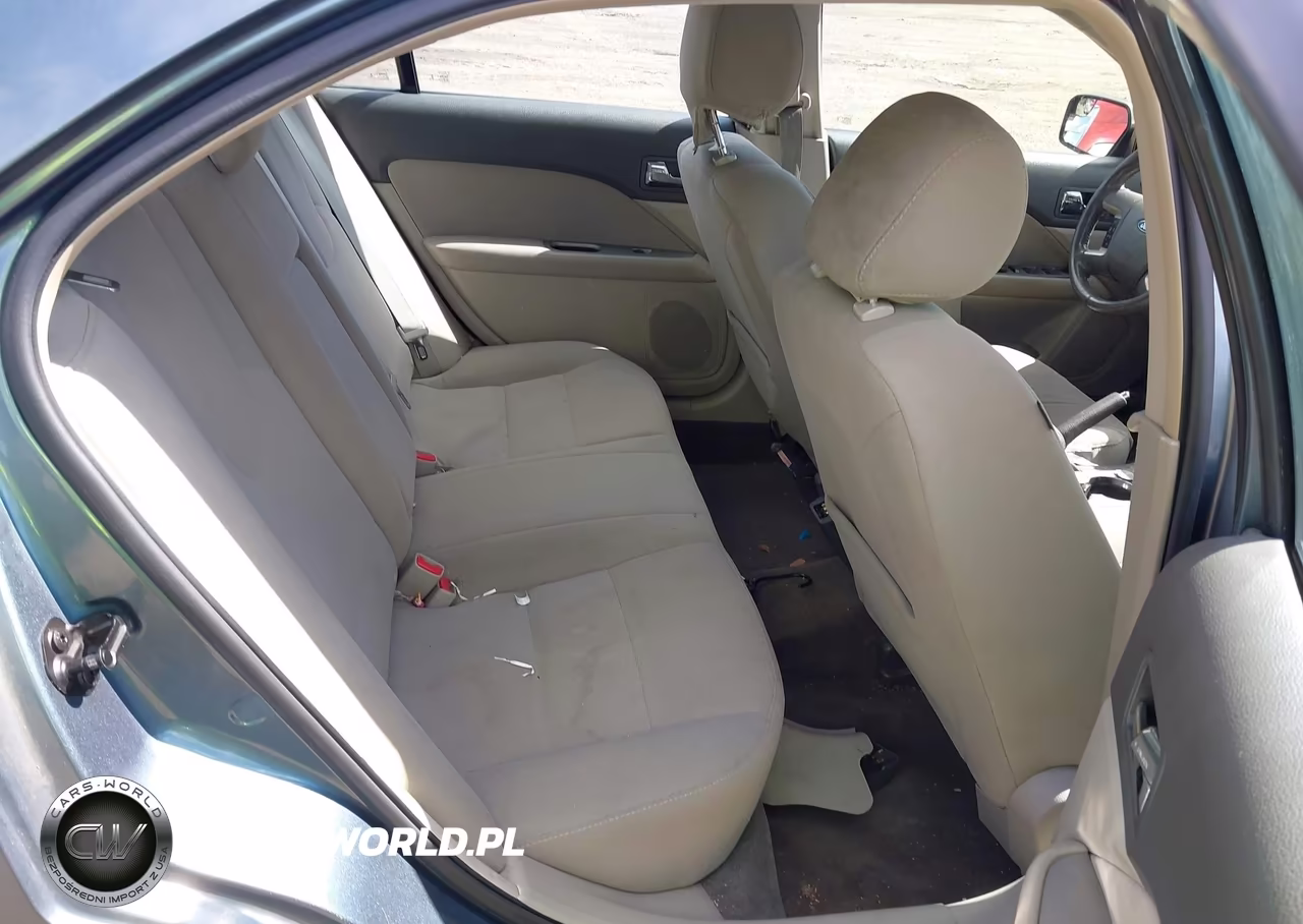 2012 Ford Fusion Hybrid VIN:3FADP0L31CR445747 - 8