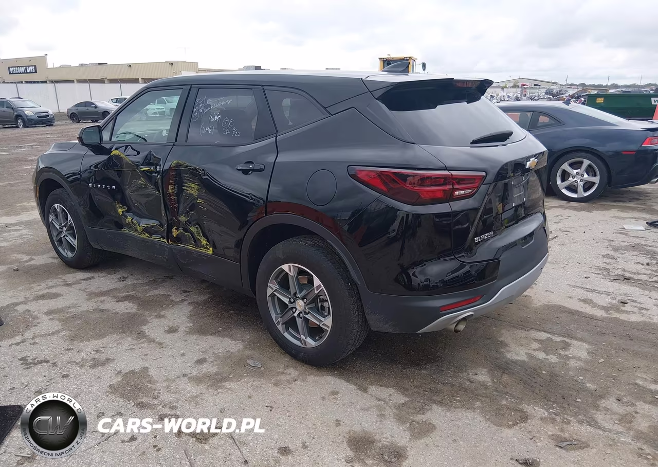 2025 Chevrolet Blazer Fwd 2Lt VIN:3GNKBCR46SS250548 - 3