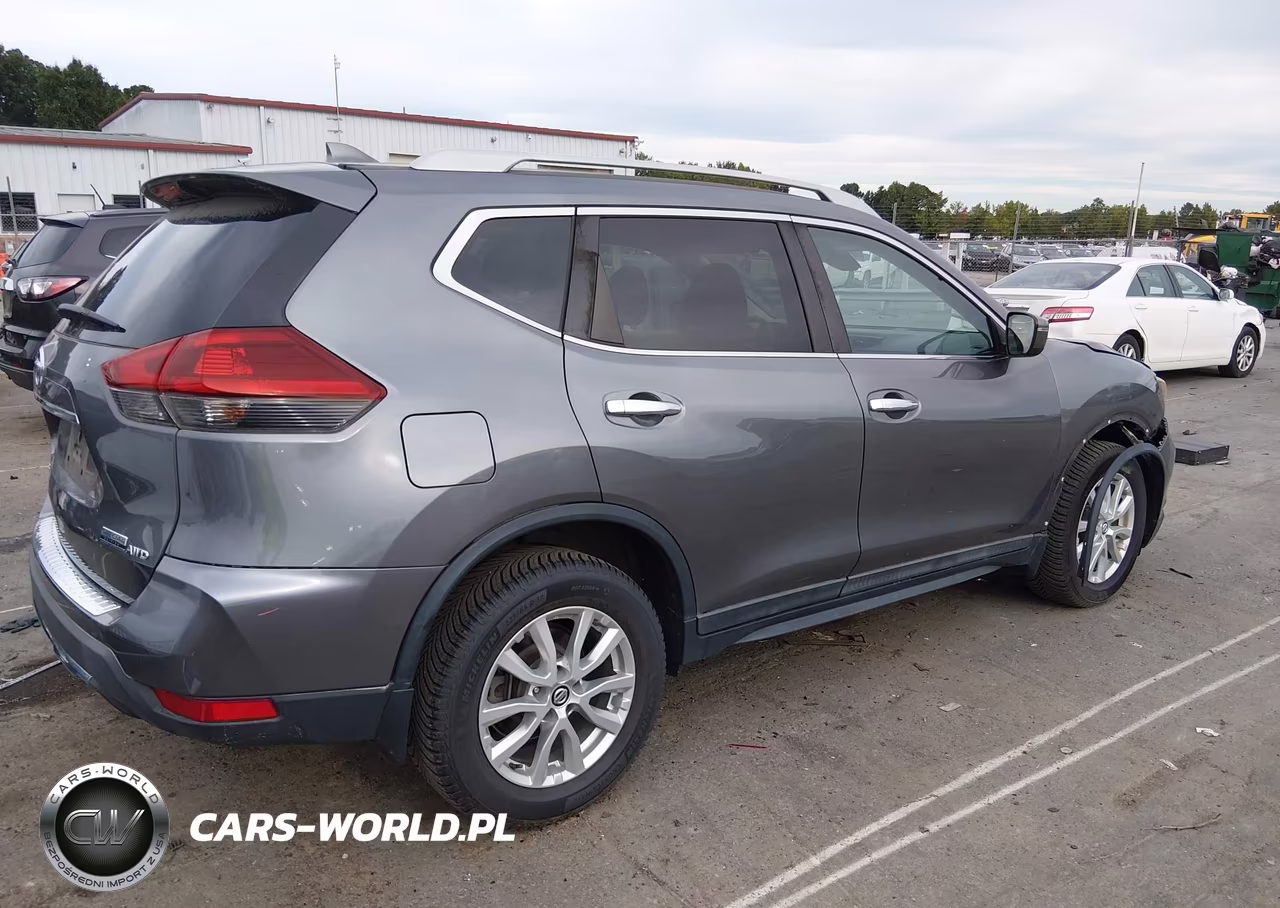 2019 Nissan Rogue S VIN:5N1AT2MVXKC740746 - 4