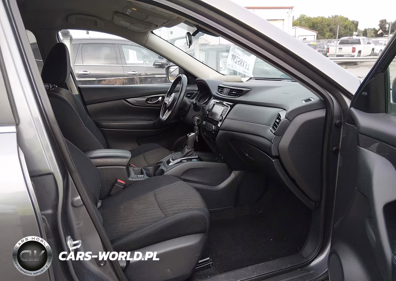 2019 Nissan Rogue S VIN:5N1AT2MVXKC740746 - 5