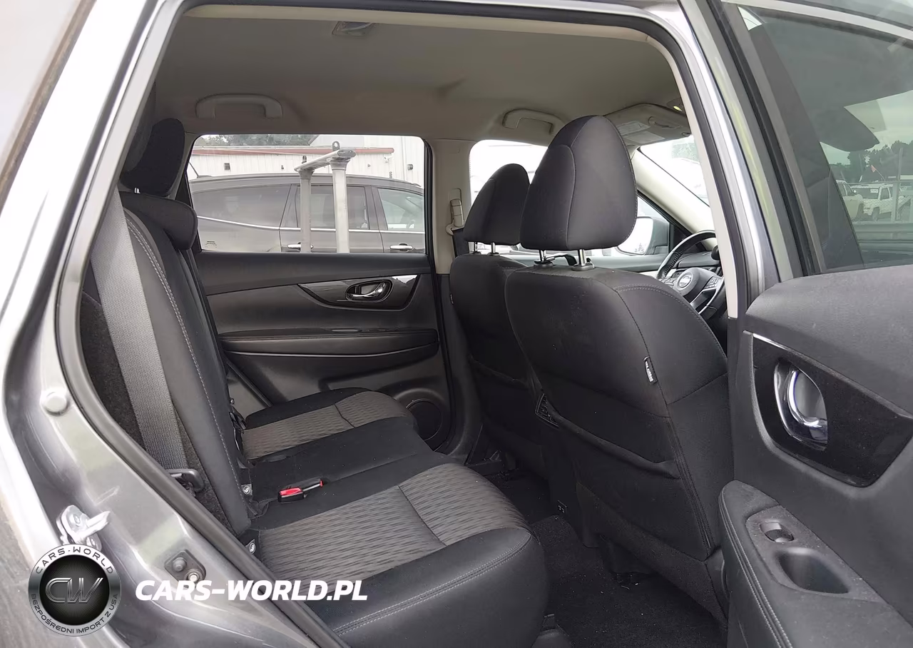 2019 Nissan Rogue S VIN:5N1AT2MVXKC740746 - 8