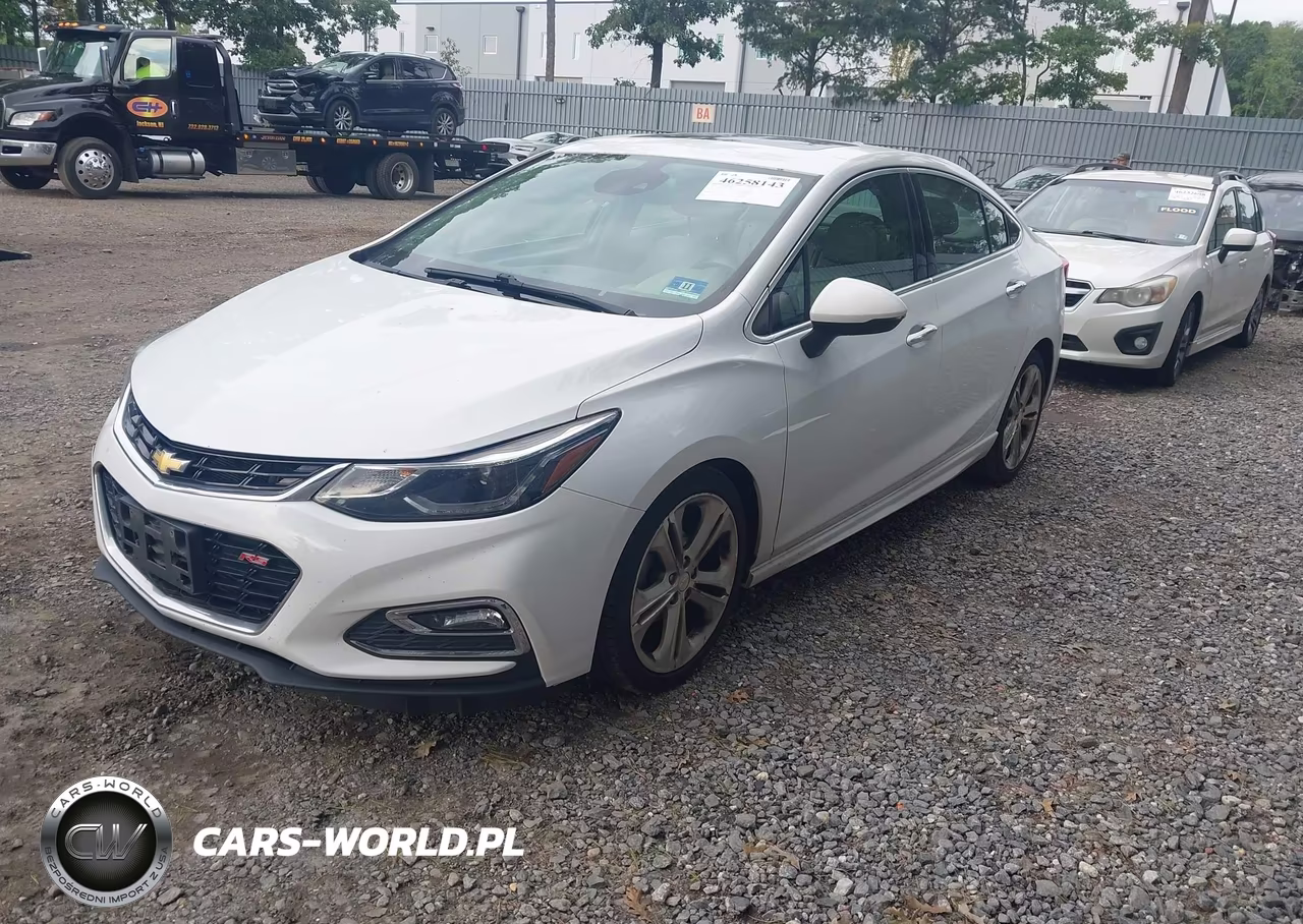 2016 Chevrolet Cruze Premier Auto VIN:1G1BG5SM9G7304083 - 2