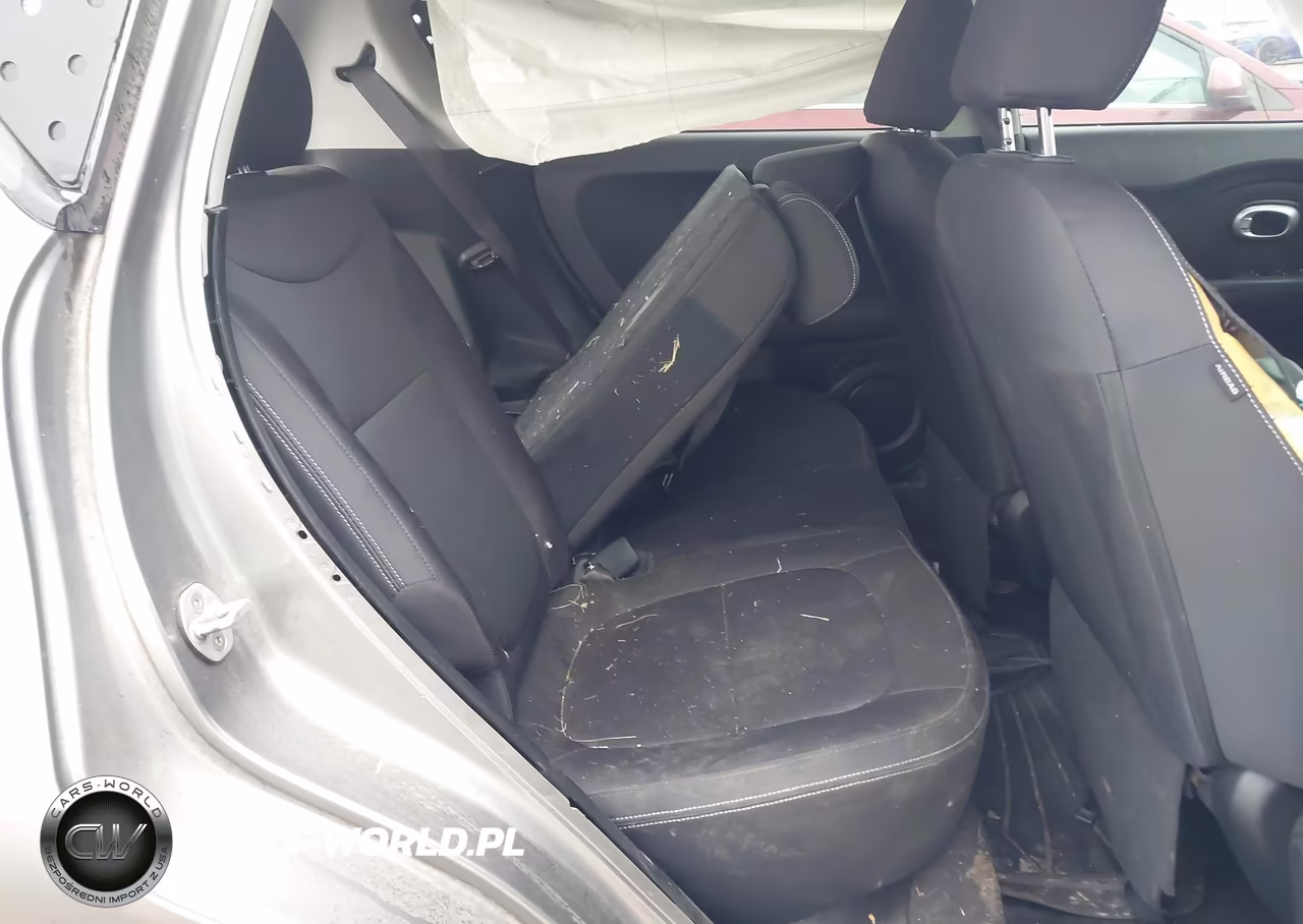 2015 Kia Soul VIN:KNDJN2A29F7118534 - 8