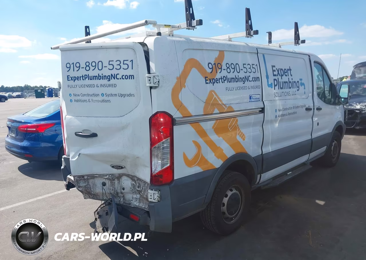 2015 Ford Transit-250 VIN:1FTNR1YMXFKB32978 - 4