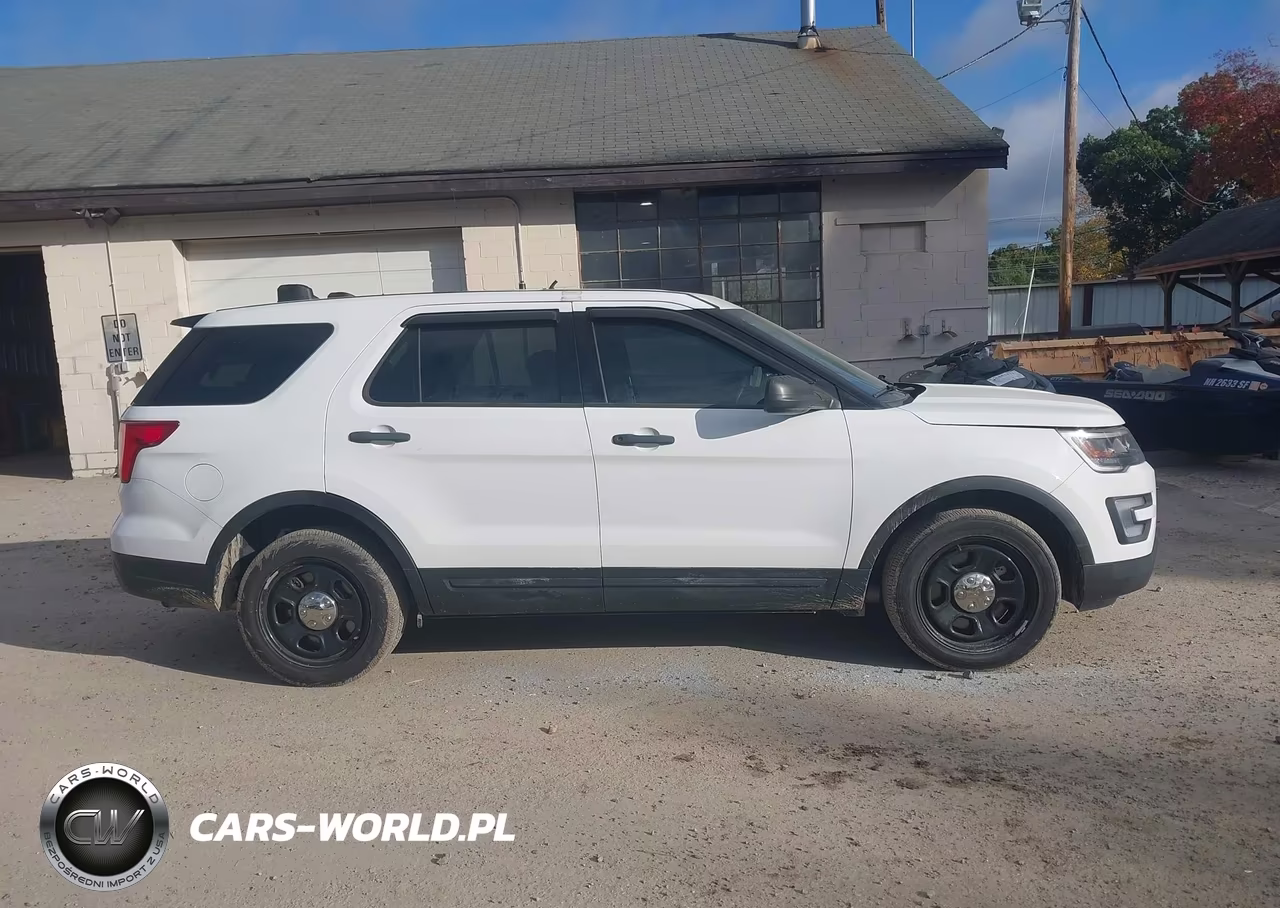 2018 Ford Police Interceptor Utility VIN:1FM5K8AR0JGC49608 - 14