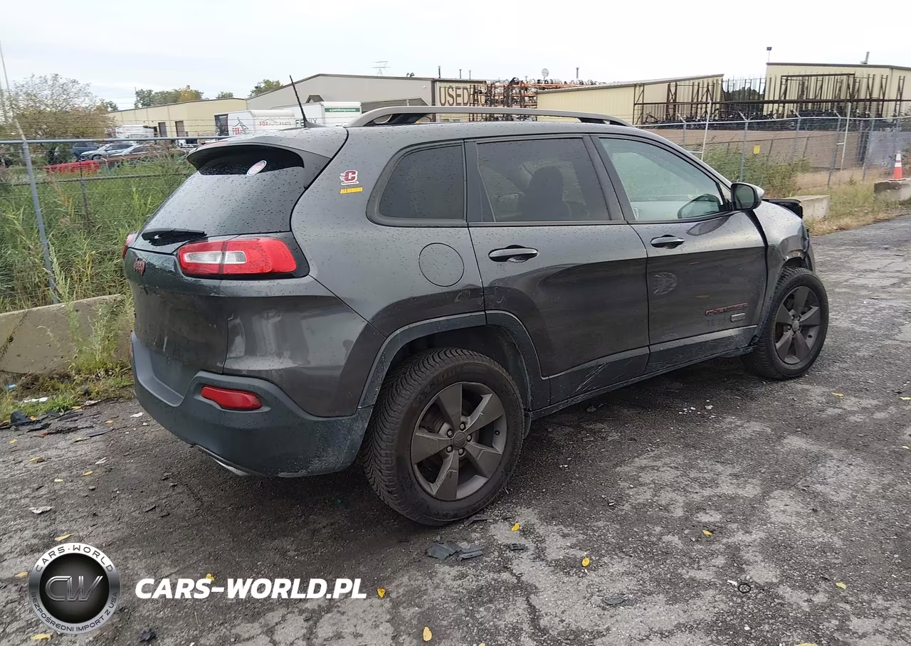 2016 Jeep Cherokee North VIN:1C4PJMCS9GW266107 - 4