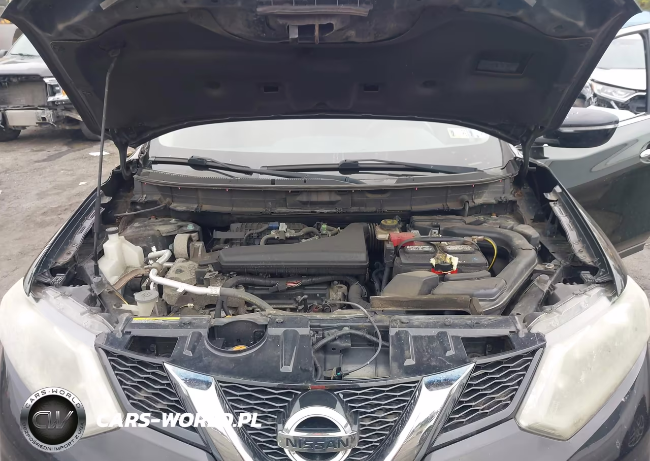 2015 Nissan Rogue S VIN:KNMAT2MV6FP561624 - 10