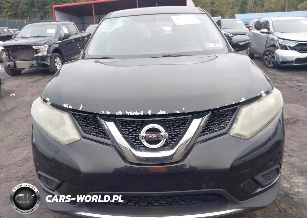 2015 Nissan Rogue S VIN:KNMAT2MV6FP561624 - 12