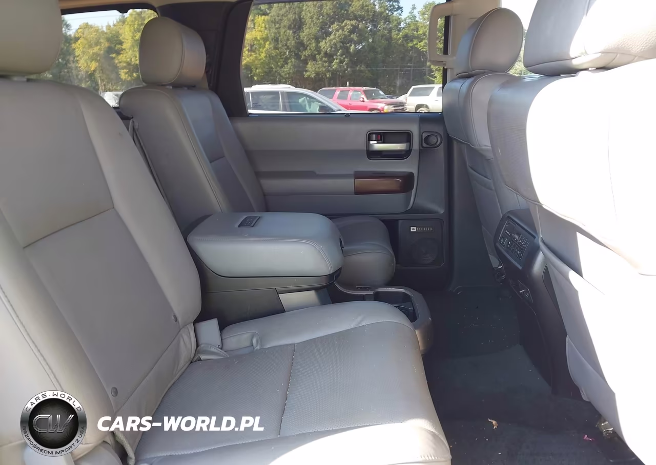 2014 Toyota Sequoia Platinum 5.7L V8 VIN:5TDDW5G1XES107217 - 8
