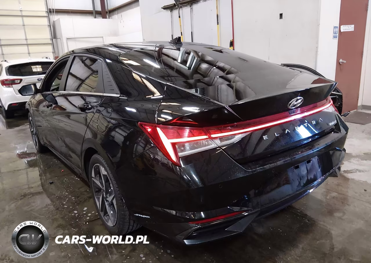 2021 Hyundai Elantra Limited VIN:5NPLP4AG6MH036750 - 3