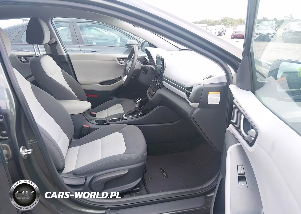 2020 Hyundai Ioniq Hybrid Blue VIN:KMHC65LC3LU221034 - 5