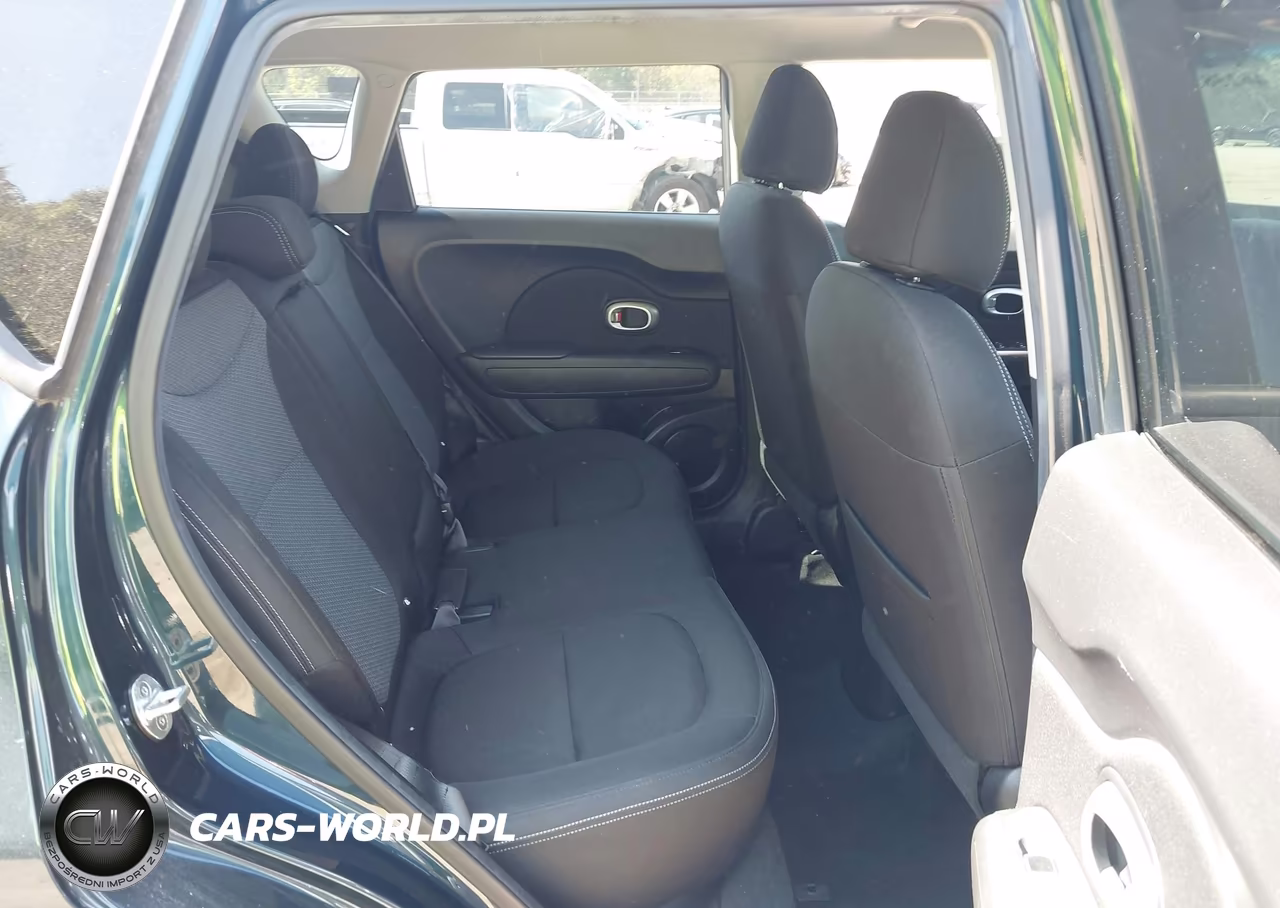 2017 Kia Soul + VIN:KNDJP3A57H7498289 - 8