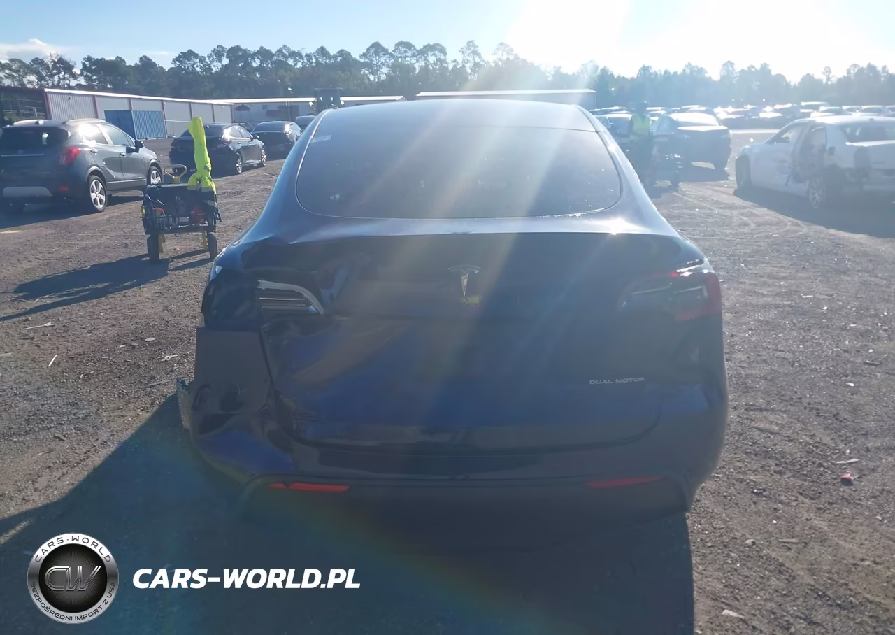 2021 Tesla Model Y Long Range Dual Motor All-Wheel Drive VIN:5YJYGDEE4MF084986 - 16