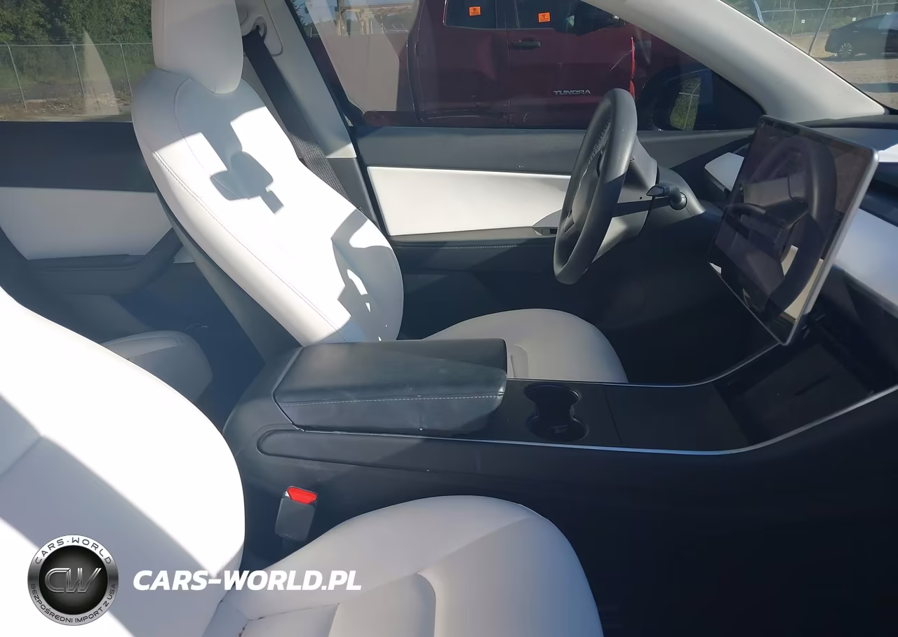 2021 Tesla Model Y Long Range Dual Motor All-Wheel Drive VIN:5YJYGDEE4MF084986 - 5
