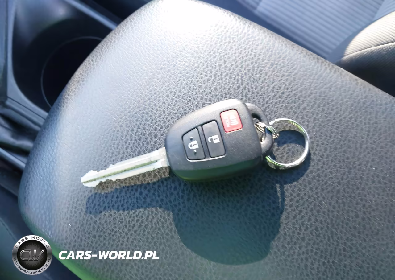 2015 Toyota Rav4 Le VIN:JTMBFREVXFJ039245 - 11