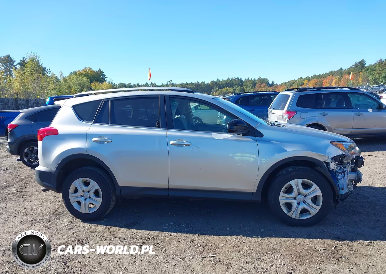 2015 Toyota Rav4 Le VIN:JTMBFREVXFJ039245 - 14