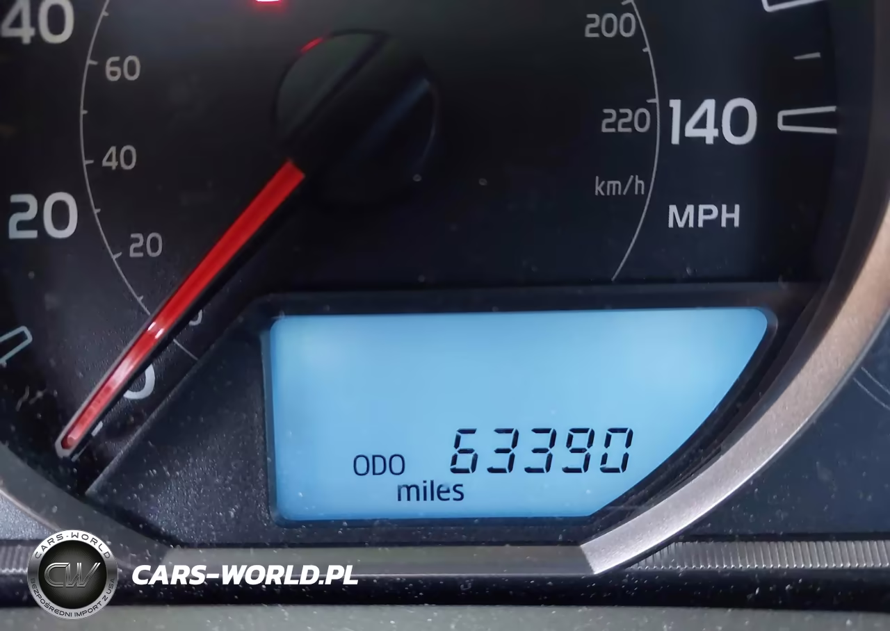 2015 Toyota Rav4 Le VIN:JTMBFREVXFJ039245 - 16