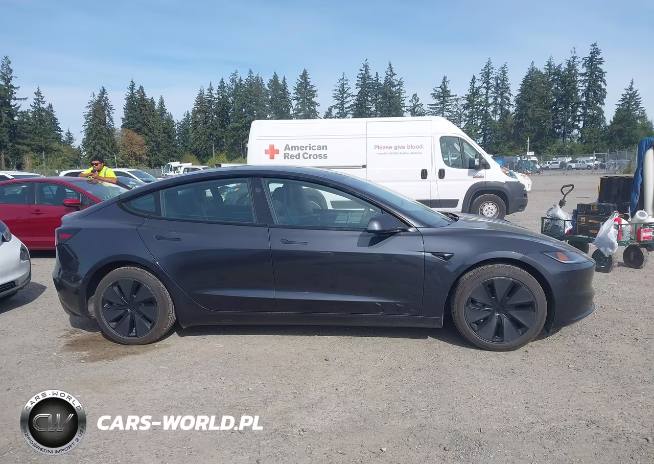 2025 Tesla Model 3 Long Range All-Wheel Drive VIN:5YJ3E1EB2SF055360 - 14