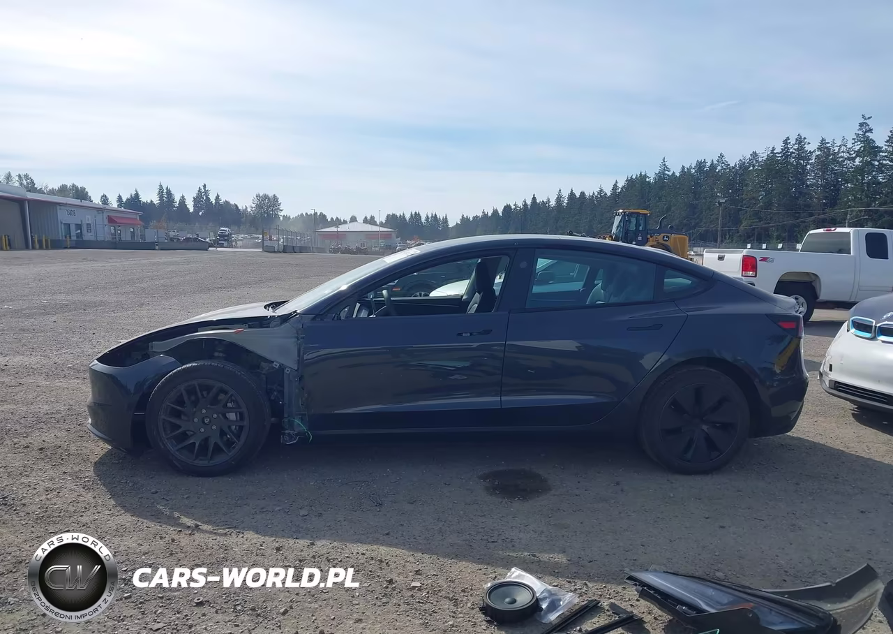 2025 Tesla Model 3 Long Range All-Wheel Drive VIN:5YJ3E1EB2SF055360 - 15