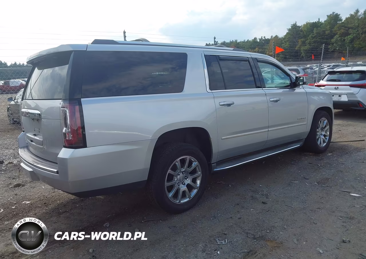 2015 GMC Yukon Xl 1500 Denali VIN:1GKS2JKJ4FR151818 - 4