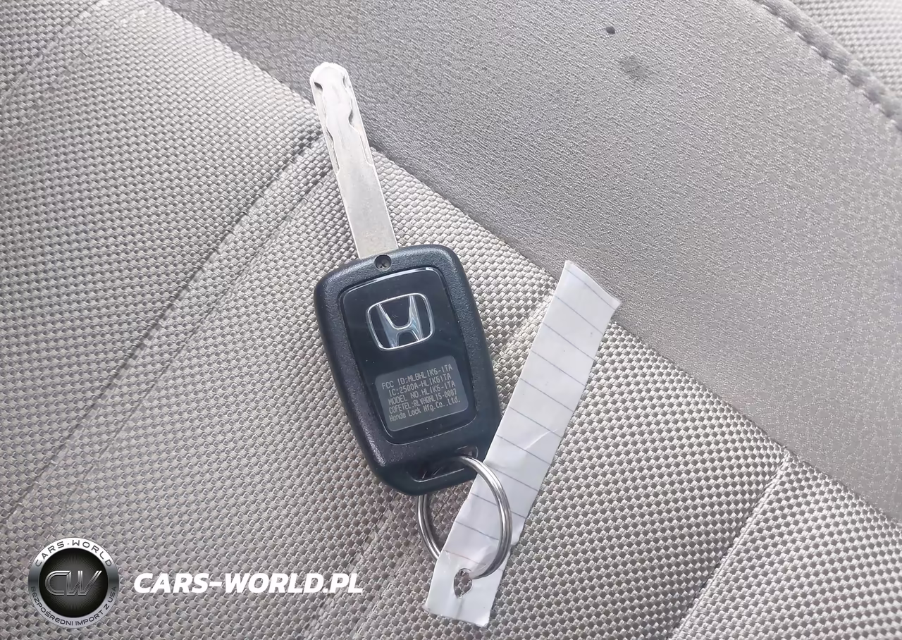 2018 Honda Cr-V Lx VIN:5J6RW5H38JL000890 - 11