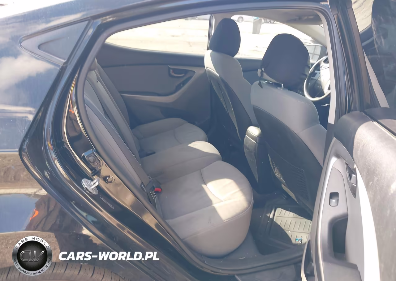 2012 Hyundai Elantra Gls VIN:5NPDH4AE7CH136578 - 8