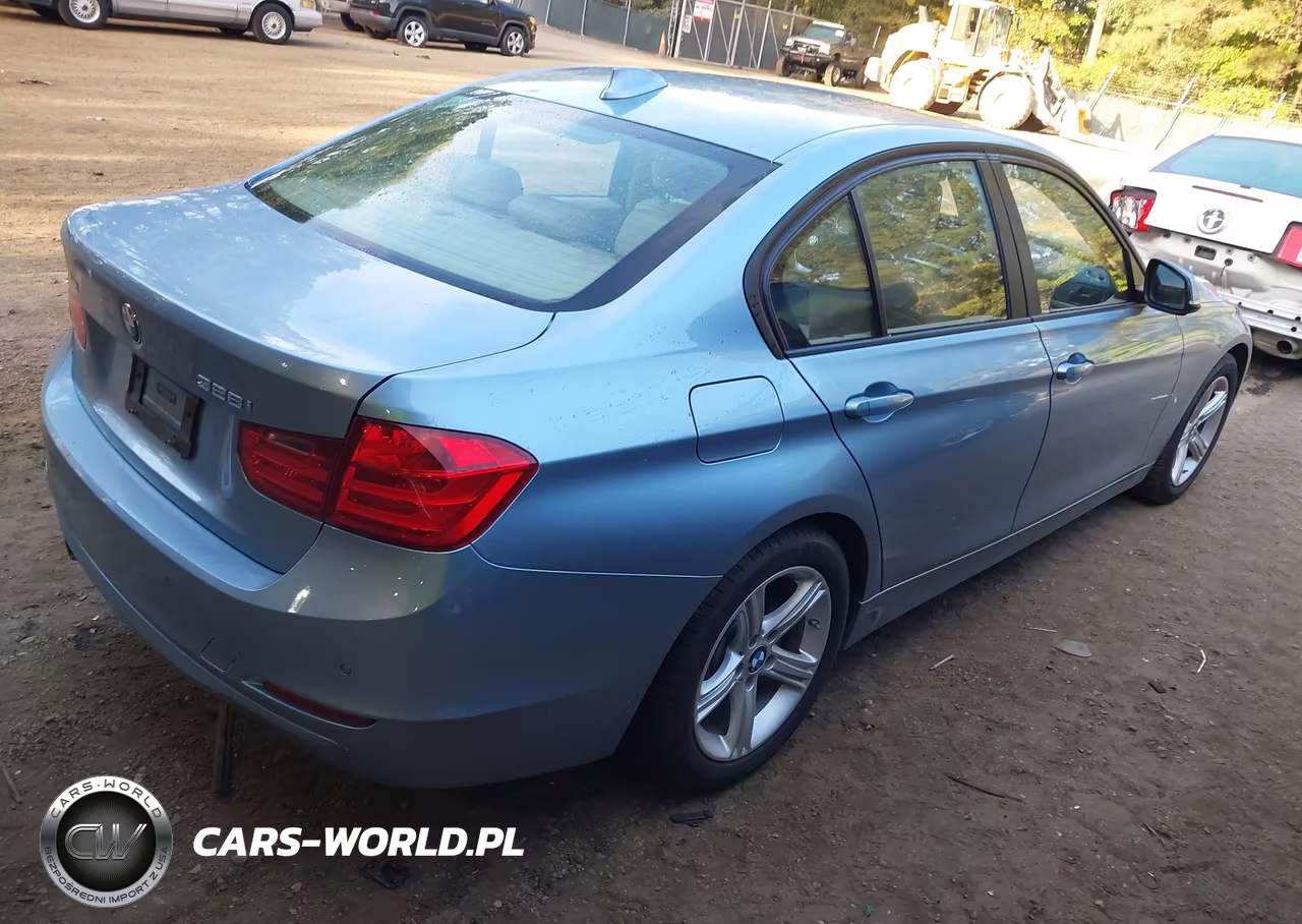 2015 BMW 328I VIN:WBA3A5C50FP605289 - 4