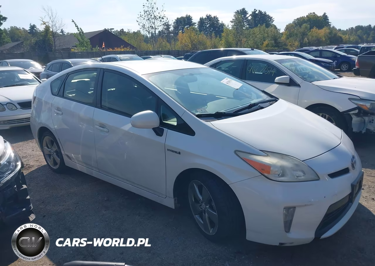 2013 Toyota Prius Three Se VIN:JTDKN3DUXD5613230 - 13