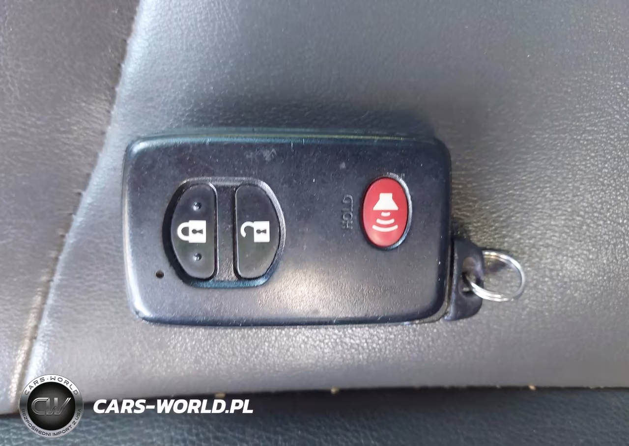 2014 Toyota Prius Four VIN:JTDKN3DU2E1771019 - 11