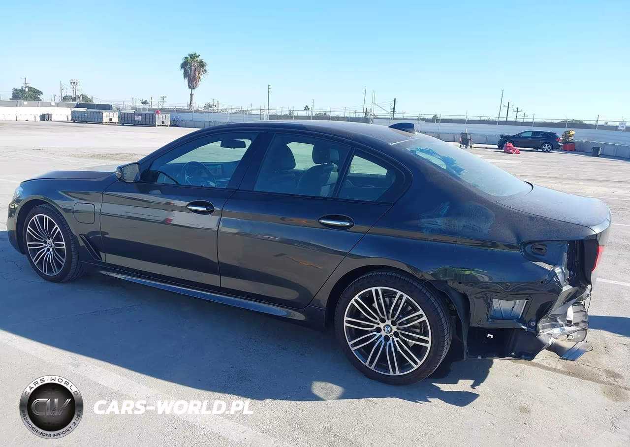 2018 BMW 530E Iperformance VIN:WBAJA9C56JB249693 - 15