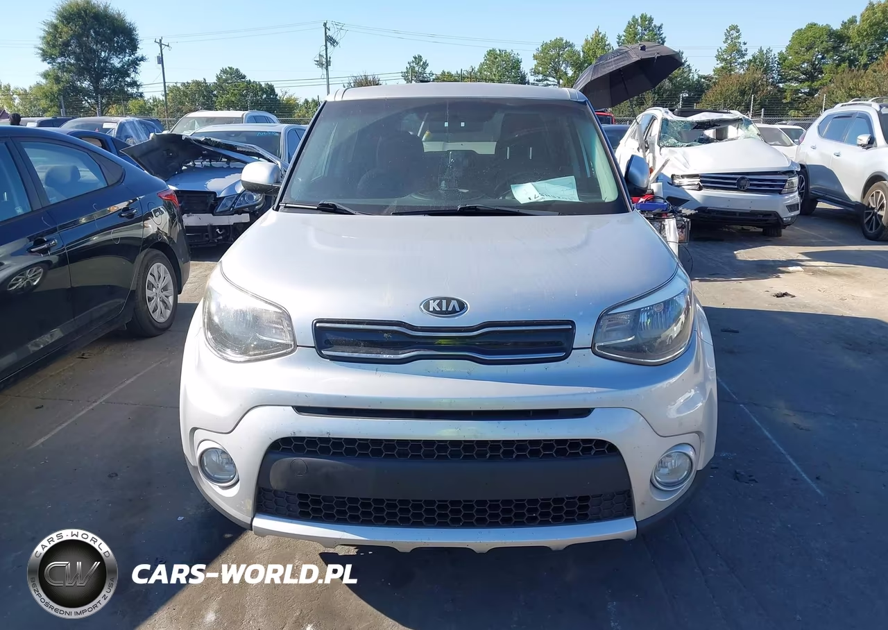 2018 Kia Soul + VIN:KNDJP3A59J7605610 - 12