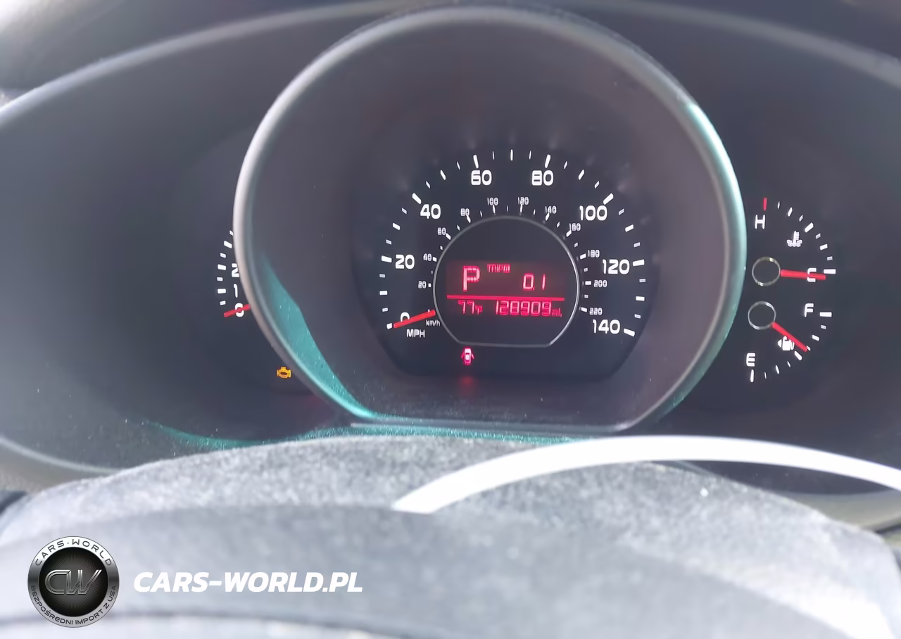 2018 Kia Soul + VIN:KNDJP3A59J7605610 - 7