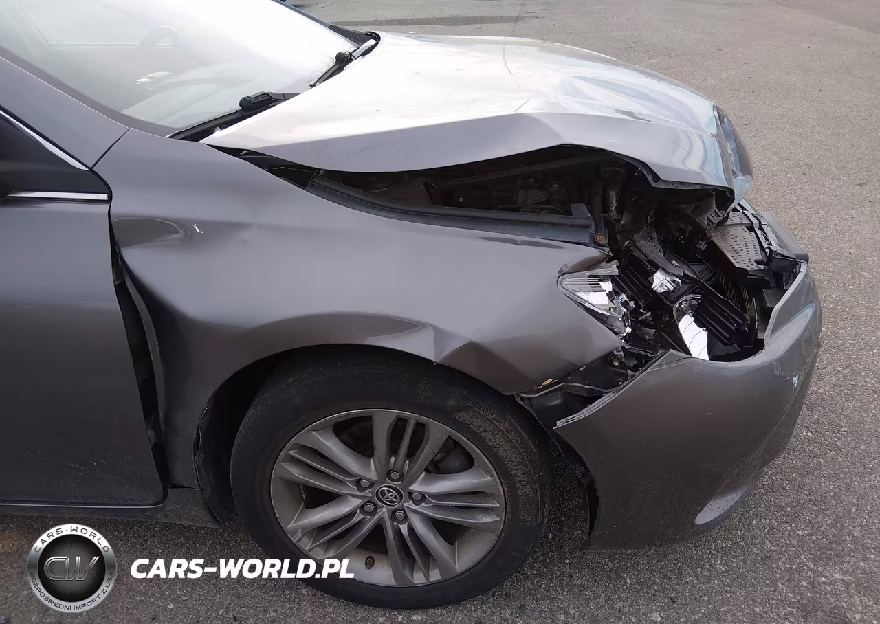 2015 Toyota Camry Se VIN:4T1BF1FK6FU983074 - 18