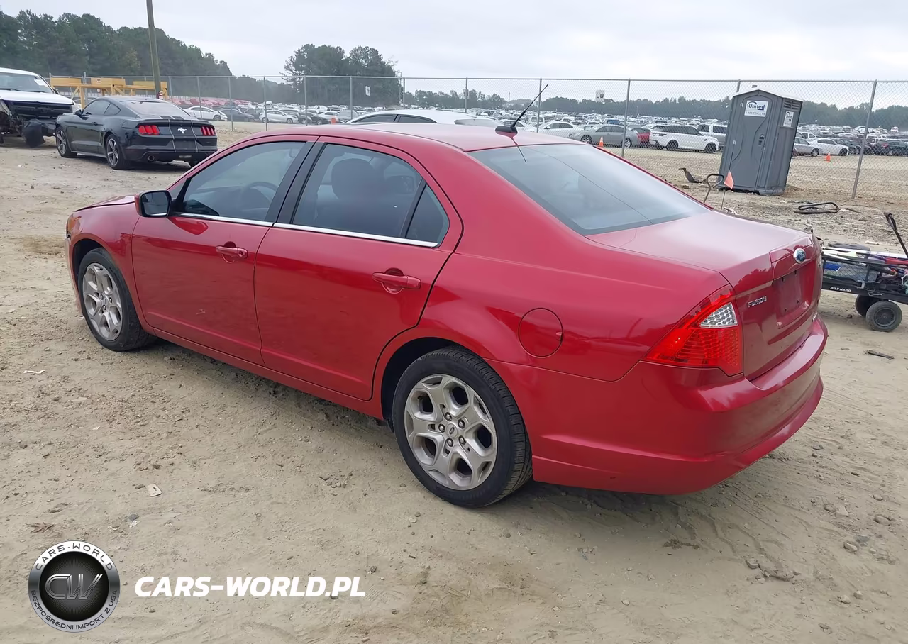 2011 Ford Fusion Se VIN:3FAHP0HG1BR271710 - 3