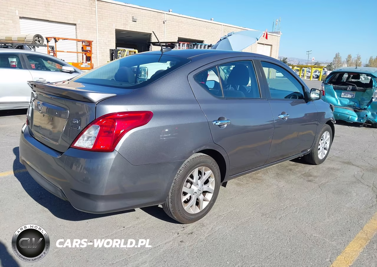 2018 Nissan Versa 1.6 Sv VIN:3N1CN7AP6JL851620 - 4