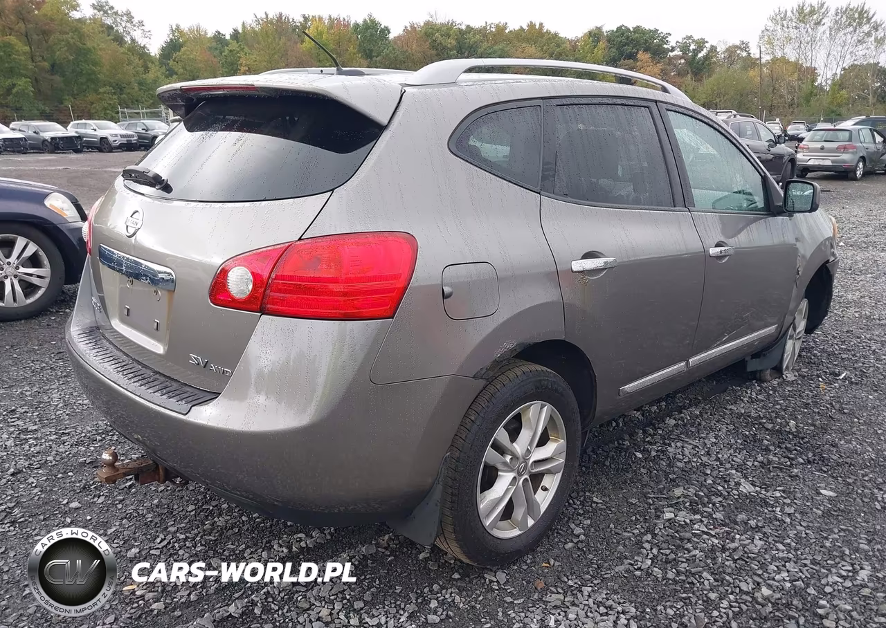 2012 Nissan Rogue Sv VIN:JN8AS5MV1CW704019 - 4