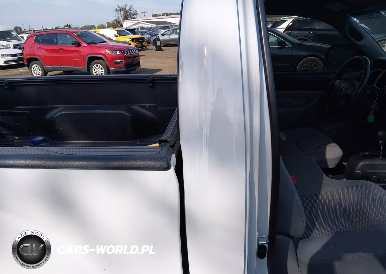 2013 Toyota Tacoma VIN:5TFNX4CN7DX029458 - 8