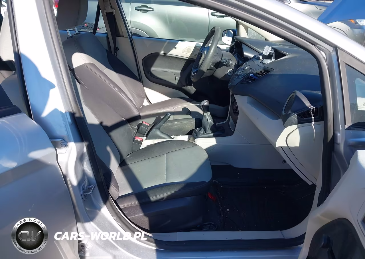 2011 Ford Fiesta S VIN:3FADP4AJ0BM161479 - 5