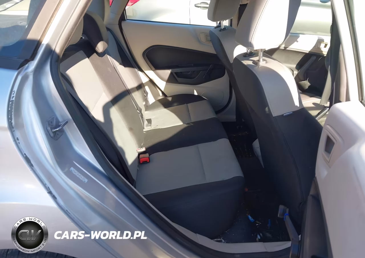 2011 Ford Fiesta S VIN:3FADP4AJ0BM161479 - 8