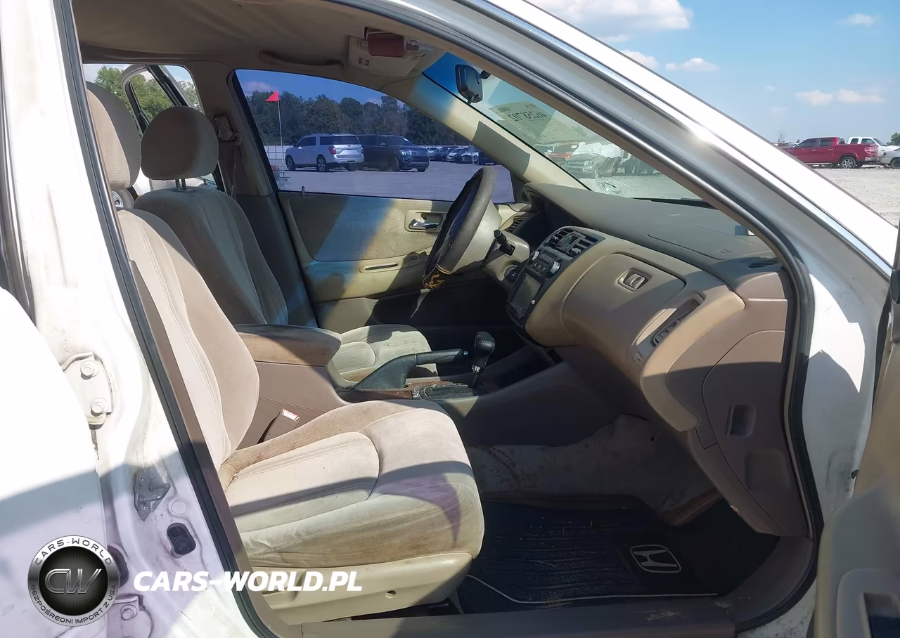 2000 Honda Accord 2.3 Lx VIN:1HGCG5647YA026781 - 5