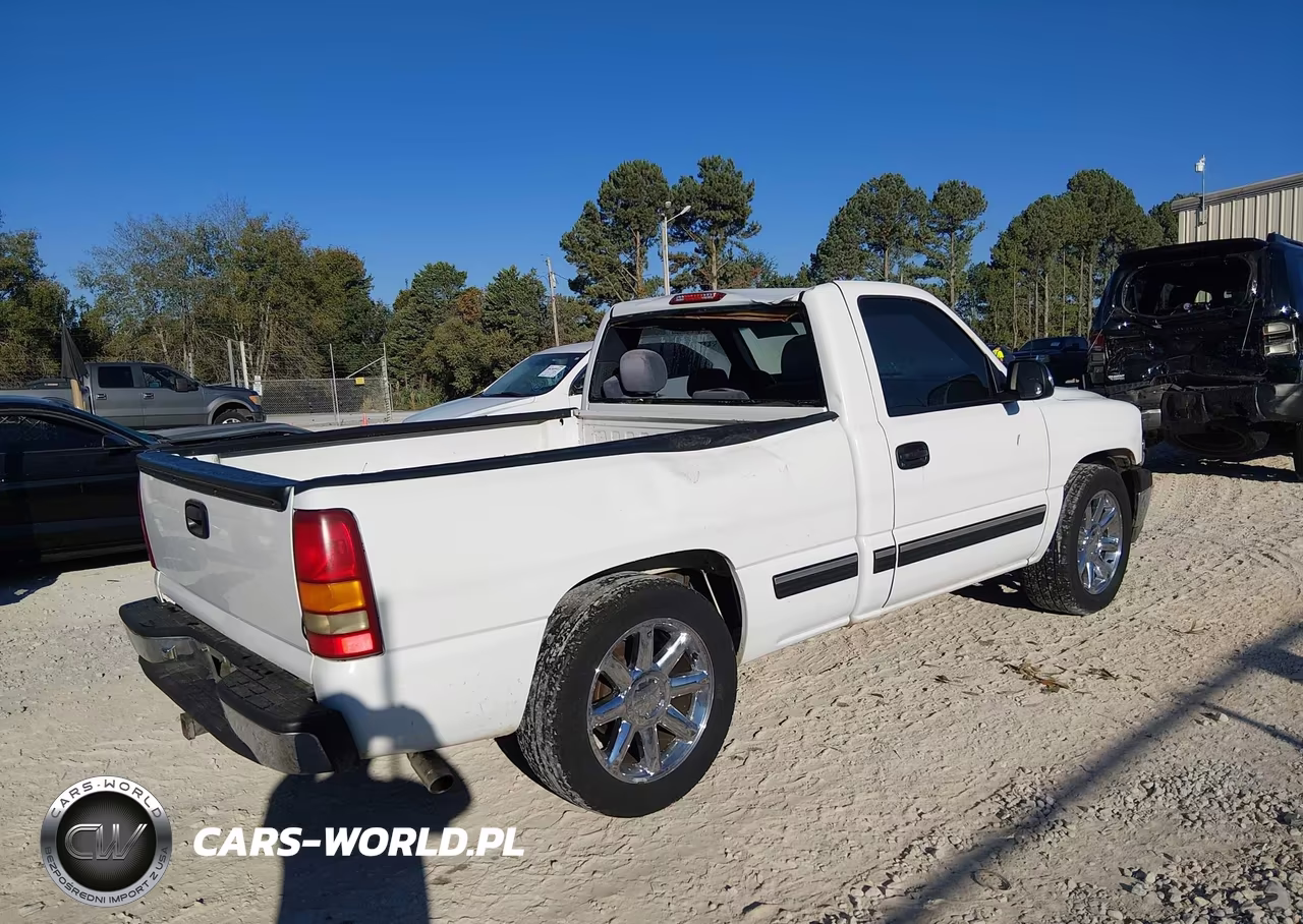 1999 Chevrolet Silverado 1500 Ls VIN:1GCEC14V8XZ145852 - 4