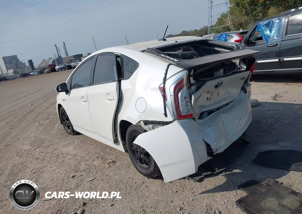 2012 Toyota Prius Three VIN:JTDKN3DUXC5492231 - 3