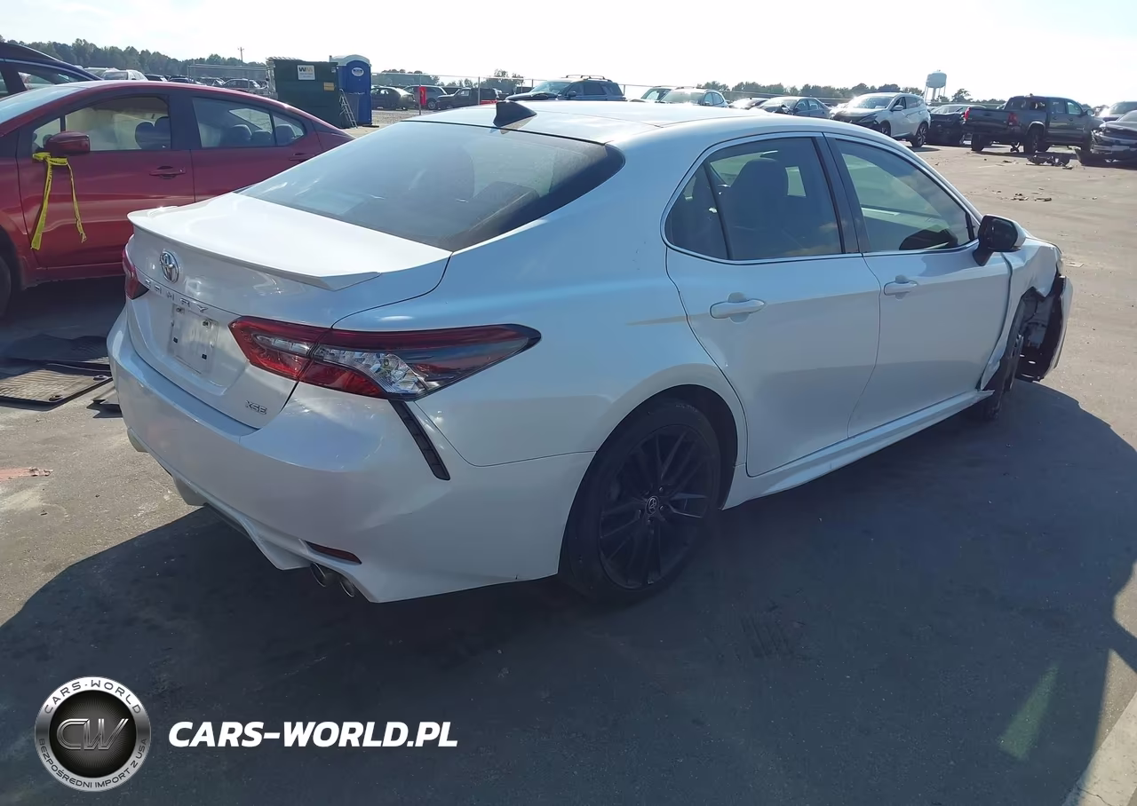 2021 Toyota Camry Xse VIN:4T1K61AK5MU577680 - 4