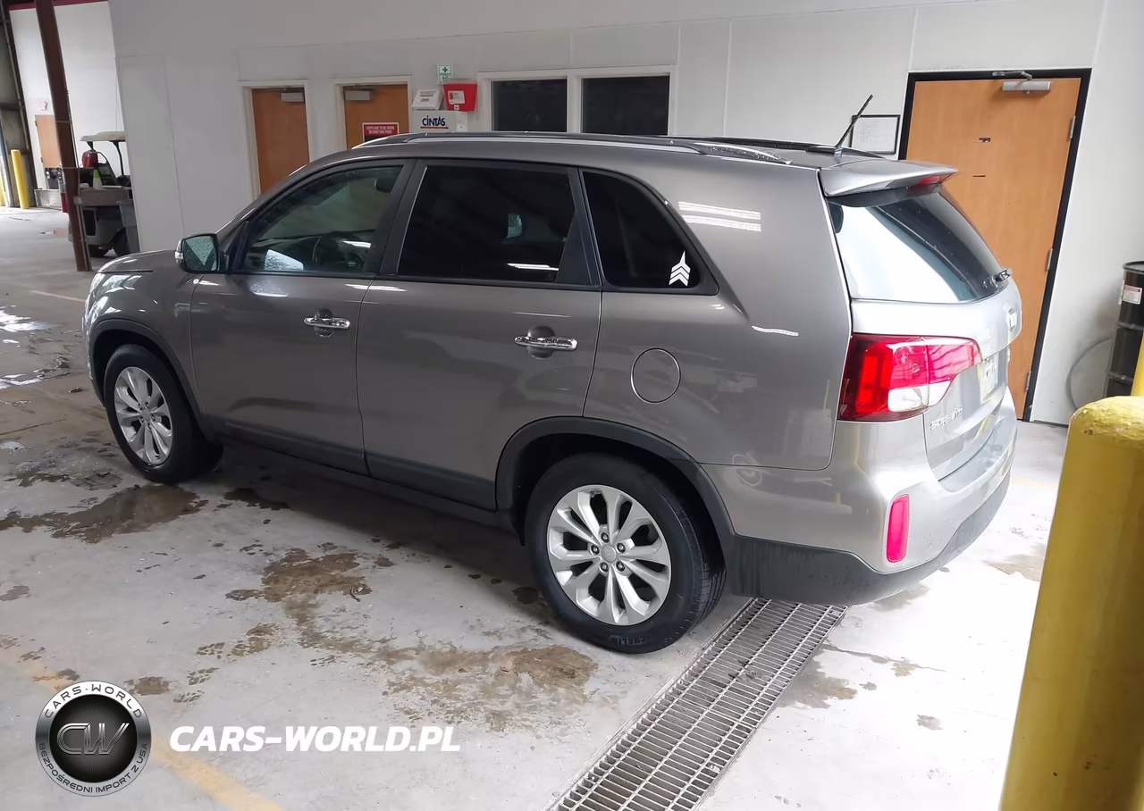 2014 Kia Sorento Ex V6 VIN:5XYKU4A73EG491794 - 3
